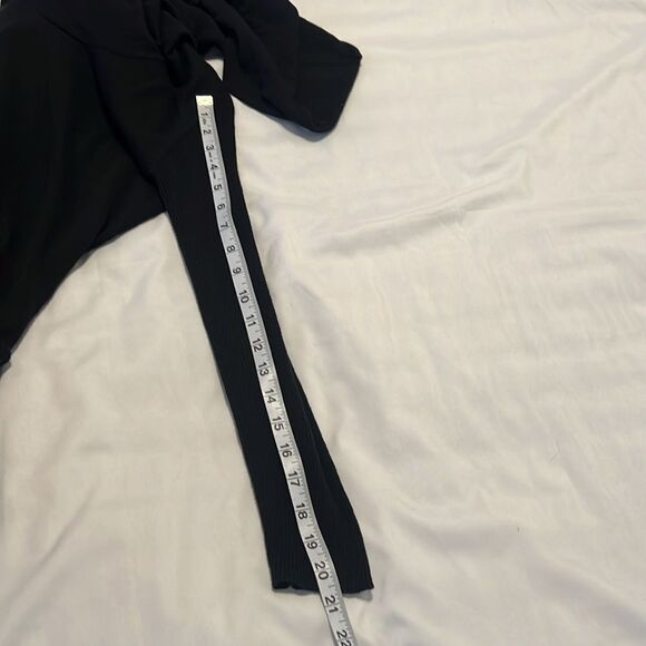 Sunset rd size S long sleeve cowl neck black tunic sweater ruffle details EUC - Picture 6 of 10